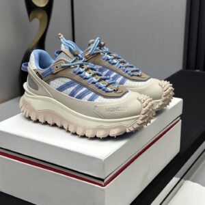 moncler trailgrip gtx beige sneakers blue stripes