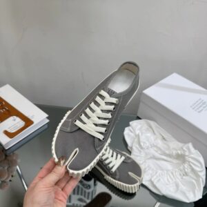 maison margiela mm6 tabi canvas sneakers grey