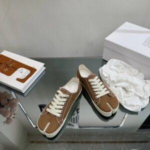 maison margiela mm6 tabi canvas sneakers brown