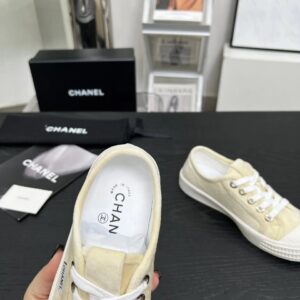 chanel vintage beige sneakers