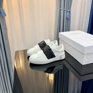 valentino 2022ss sneakers white studded