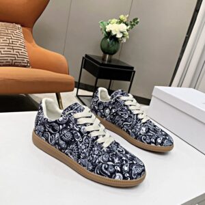 pcitem1611530781 0add0000019a7c7eef530a2303ee 1512 2016.jpg