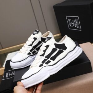 maison mihara yasuhiro mmy white sneakers black bone