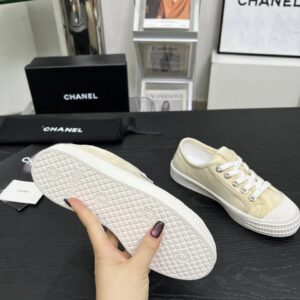chanel vintage beige sneakers