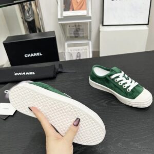 chanel vintage sneakers green