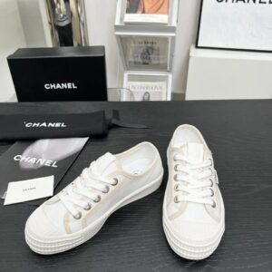 chanel vintage sneakers white