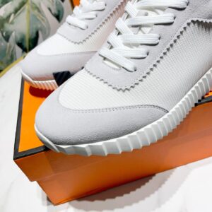 hermes bouncing casual sneakers white black