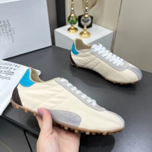 maison margiela mm6 sinters trainers beige