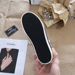 chanel panda sneakers 2024 white