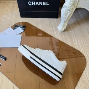 chanel white low top sneakers