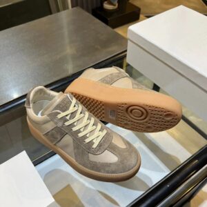 maison margiela mm6 thick bottom sneakers beige