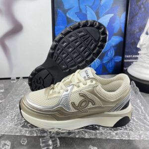 chanel 23c sneakers gold