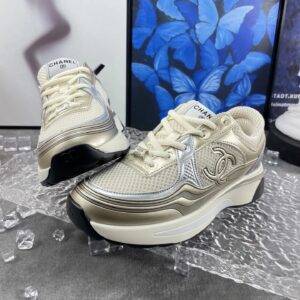 chanel 23c sneakers gold