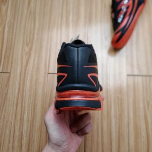 mm6 x salomon sctur 2 sneakers black red