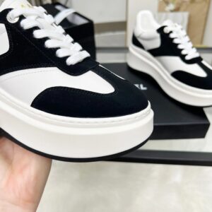 chanel 25c sneakers black