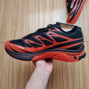 mm6 x salomon sctur 2 sneakers black red