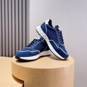 lacoste blue classic sneakers