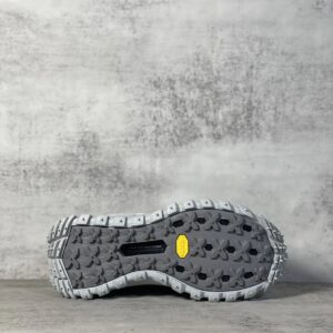 moncler trailgrip gtx hiking shoes grey