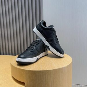 lacoste classic sneakers black