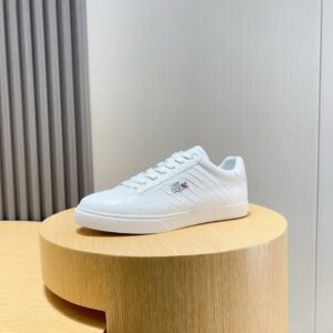 lacoste classic white sneakers
