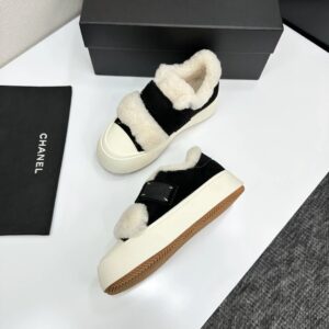 chanel shearling panda sneakers black