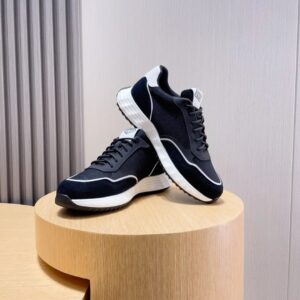lacoste black classic sneakers