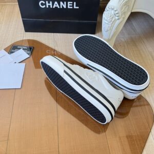 chanel white low top sneakers