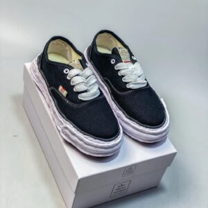 maison mihara yasuhiro mmy original sole canvas low sneakers white black