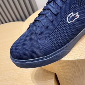 lacoste classic sneakers navy