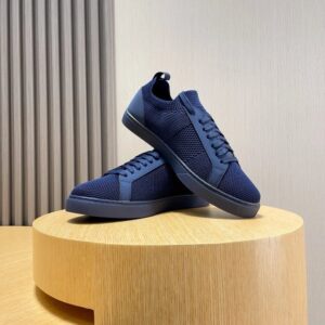 lacoste classic blue sneakers