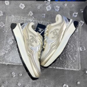 chanel 23c sneakers gold