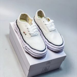 maison mihara yasuhiro mmy original sole canvas low sneakers white black