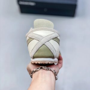 onitsuka tiger mexico 66 slip on beige sneakers