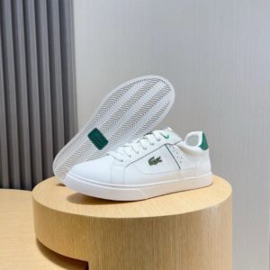 lacoste classic style sneakers white