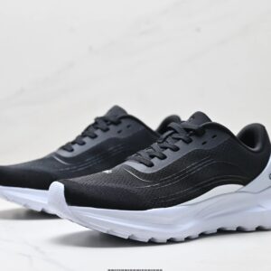 alo yoga alo runner sneakers black white