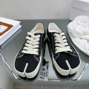 maison margiela mm6 tabi canvas sneakers black