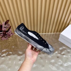 maison margiela mm6 tabi graffiti sneakers black