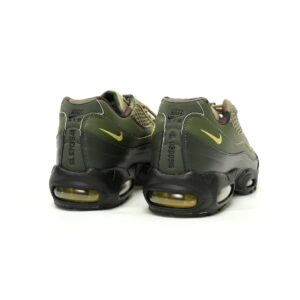 corteiz x nike air max 95 olive