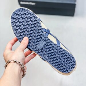 onitsuka tiger mexico 66 slip on sneakers blue beige