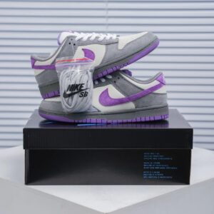 nike dunk sneakers purple gray