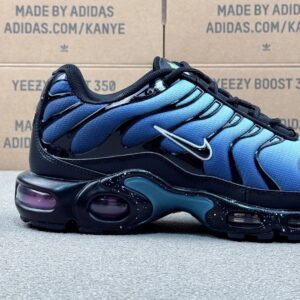 nike air max plus blue black