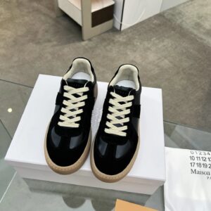 maison margiela mm6 thick bottom sneakers black