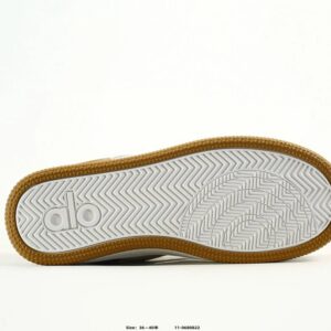 alo yoga runner sneakers brown white