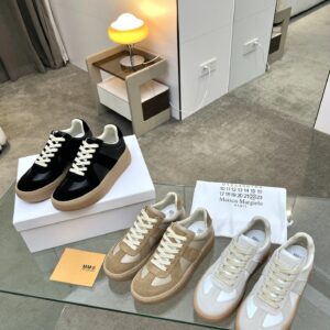 maison margiela mm6 thick bottom sneakers black