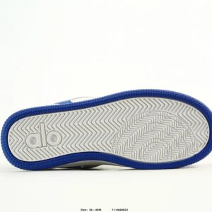 alo yoga runner sneakers blue white