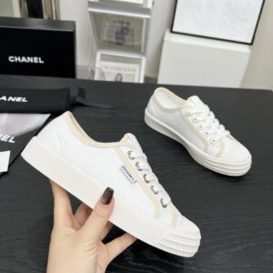 chanel vintage sneakers white