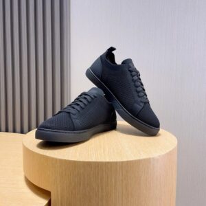 lacoste classic sneakers black