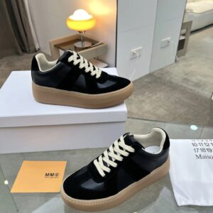 maison margiela mm6 thick bottom sneakers black