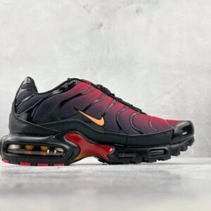 nike air max plus black red