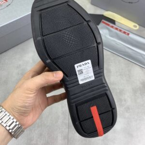 prada casual sneaker black